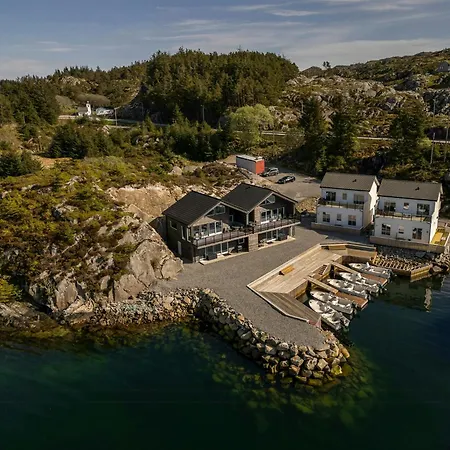 Modern Fishing With Sea View At Kalvaneset