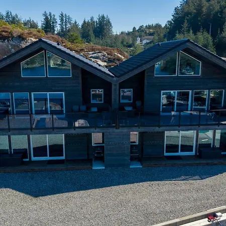 Tatil Evi Modern Fishing With Sea View At Kalvaneset