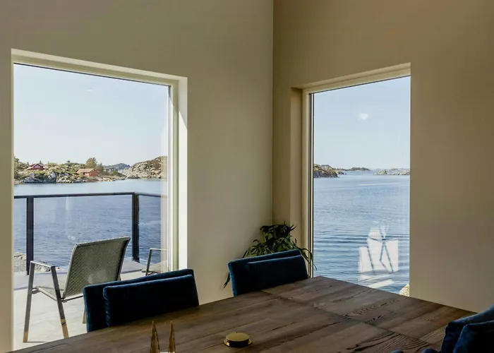 Modern Fishing With Sea View At Kalvaneset 펜션 베르겐
