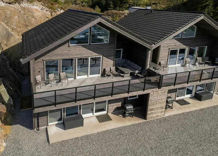 Casa vacanze Modern Fishing With Sea View At Kalvaneset